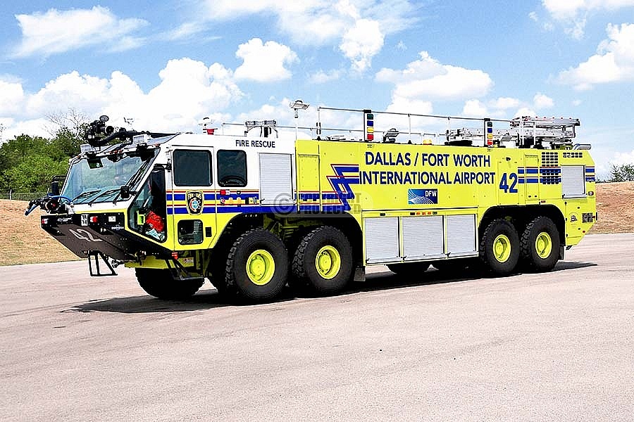 DFW Int'l Airport DFW Int'l Airport