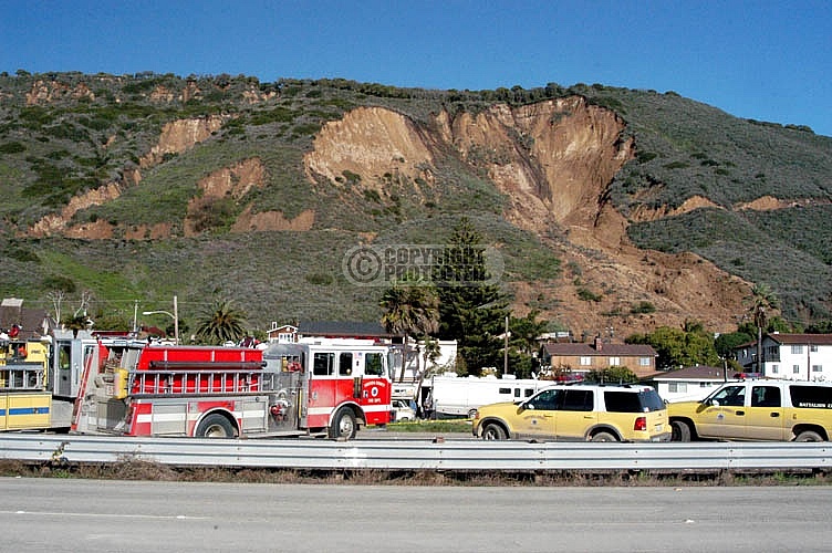 1.10.2005 La Conchita Incident 1.10.2005 La Conchita Incident